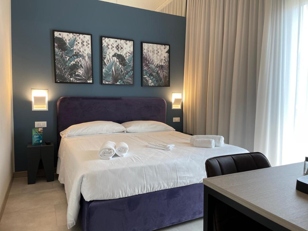 Hotel Iris Jesolo Exterior photo
