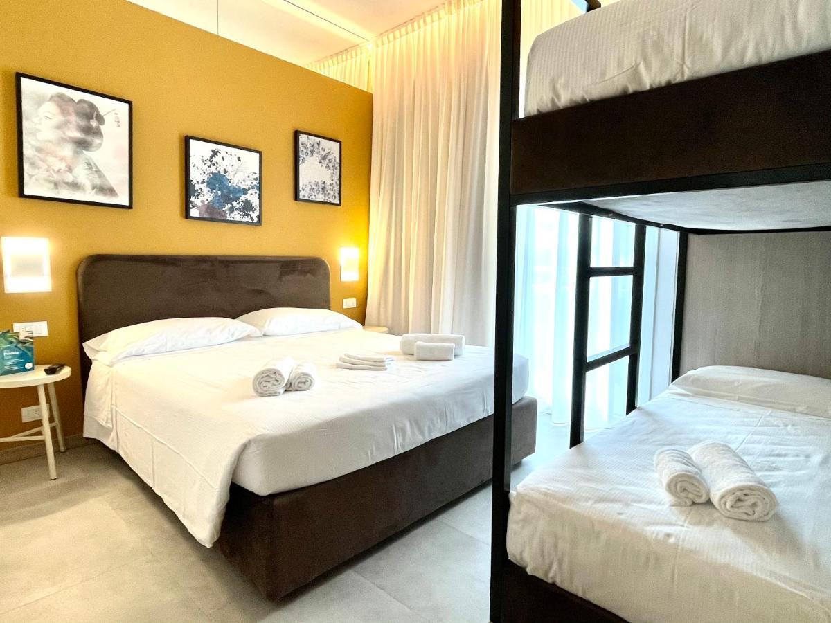 Hotel Iris Jesolo Exterior photo